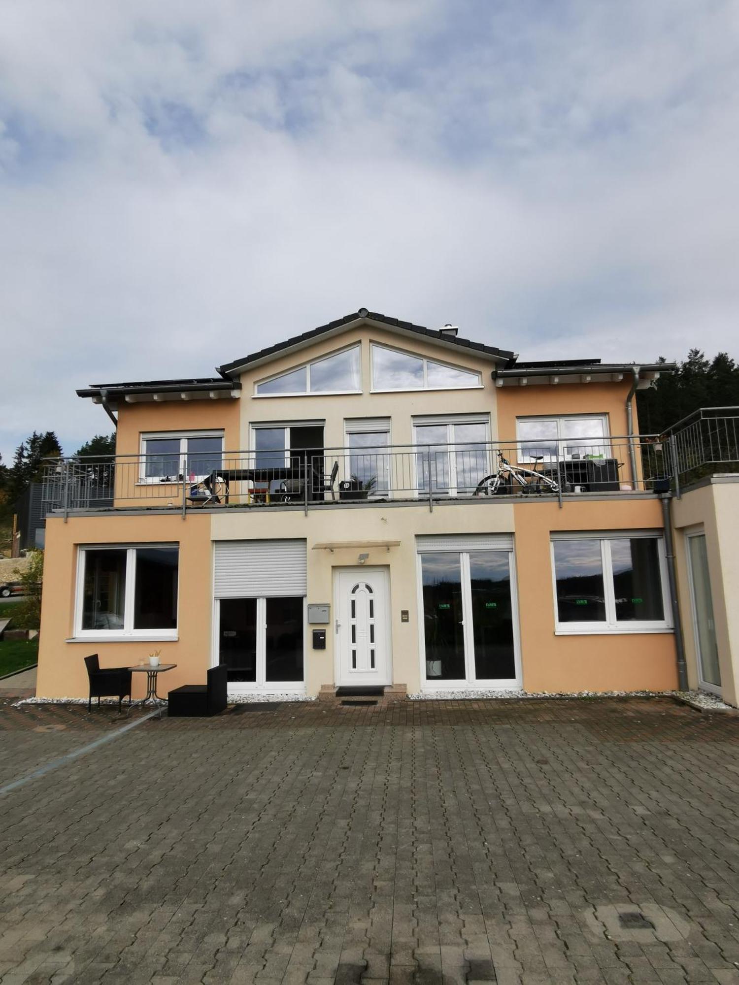 Haus Mit Schoener Aussicht Wg Мюнзінґен Екстер'єр фото